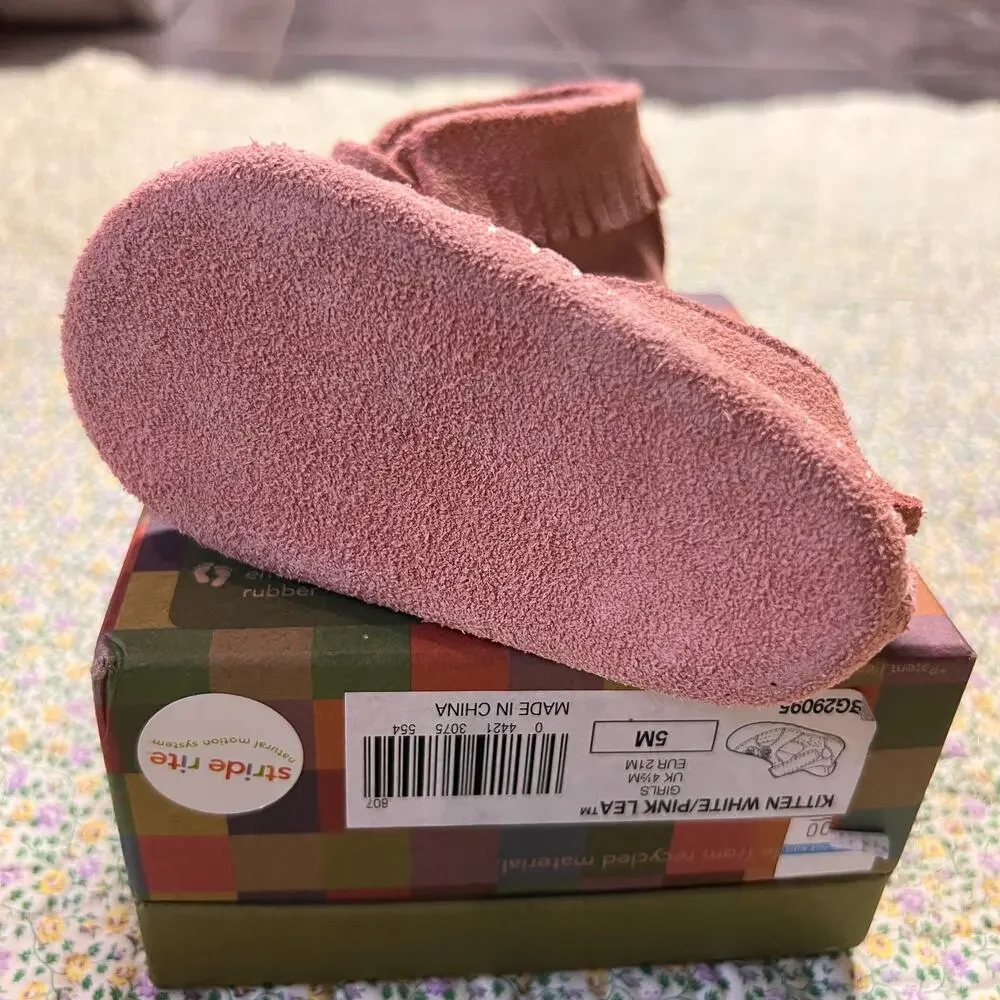 MINNETONKA SUEDE BABY GIRLS PINK MOCCASINS SIZE 3 NWOT